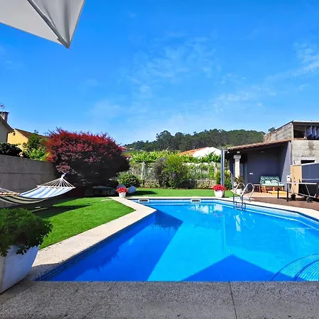 Casa Piscina Boleros * Combarro